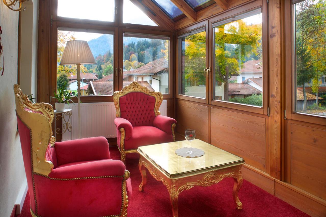 Haus Bei Der Linden Ferienwohnungen Schwangau Exterior foto